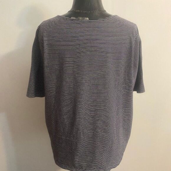 Lands' End Navy Blue/White stripe square neck t-shirt, size 1X - Picture 2 of 3